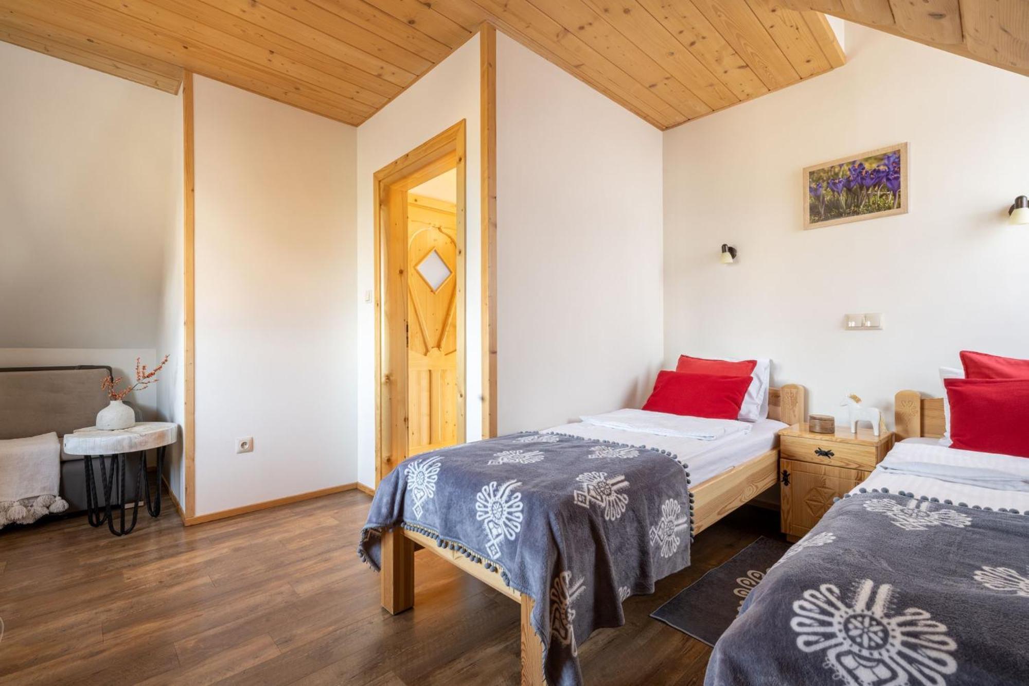 Lux-House & Jacuzzi Sauna زاكوباني المظهر الخارجي الصورة